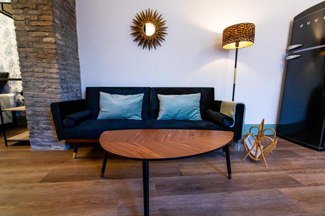 Apartamentos Gaviota Valencina de la Concepción Dış mekan fotoğraf