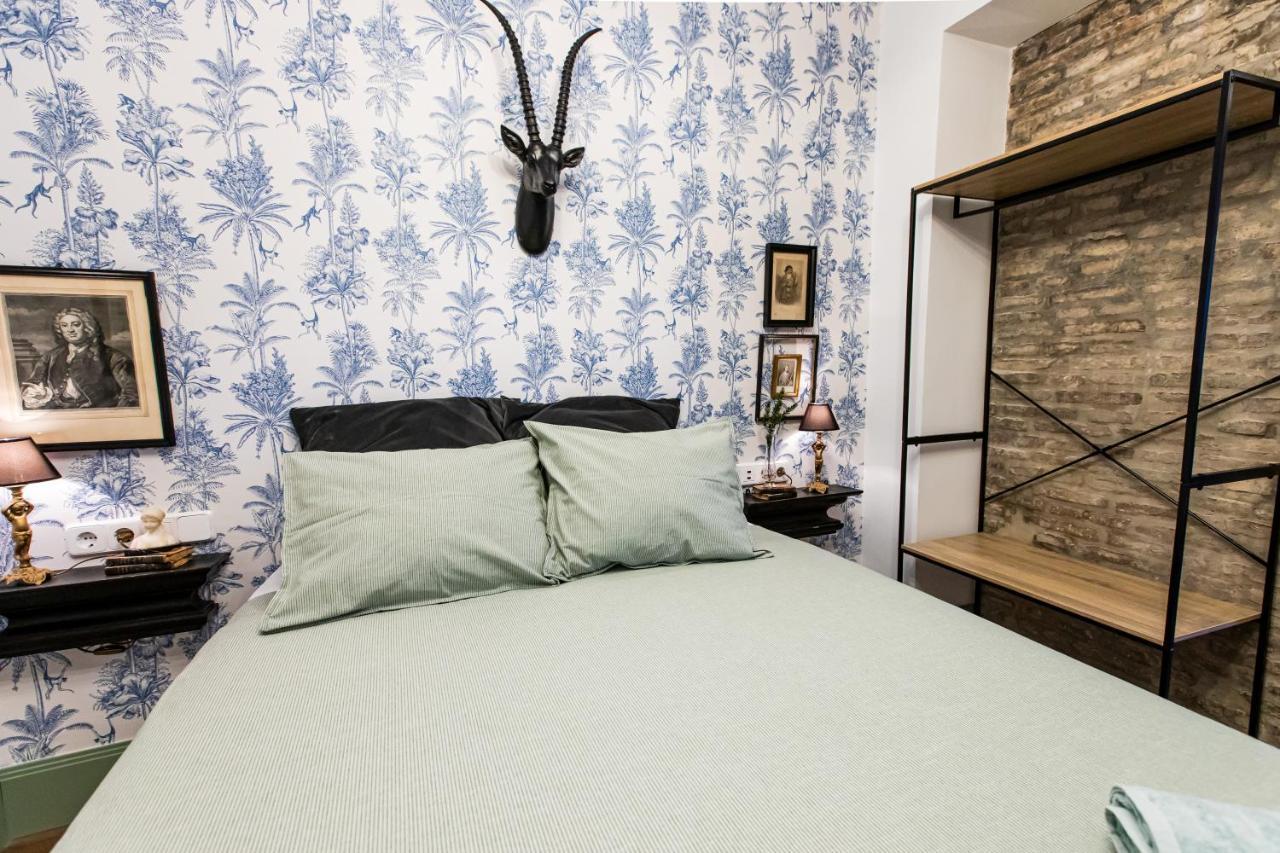 Apartamentos Gaviota Valencina de la Concepción Dış mekan fotoğraf